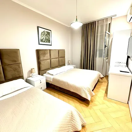 Hotel Nobel Center 3*