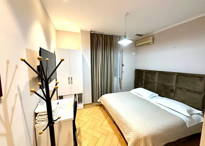 Nobel Center Hotel 3*